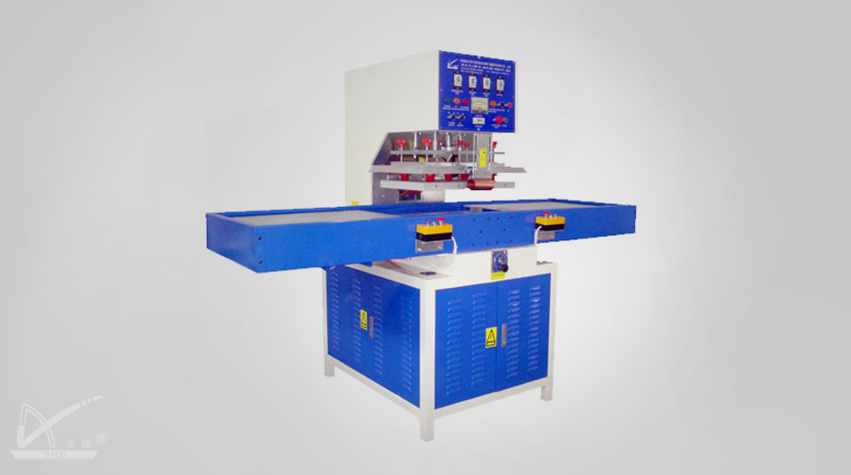 Máquina deslizante automática de mesa de alta frecuencia para el embalaje de blister